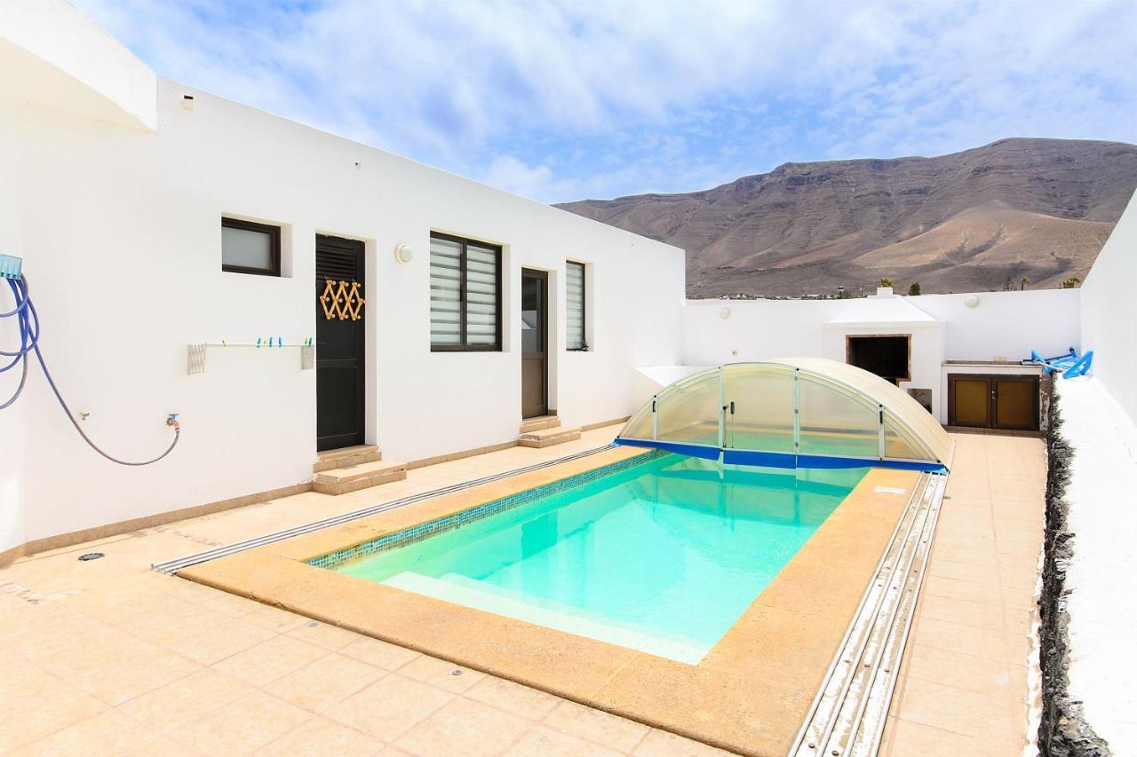 Famara Beach Apt Esterno foto
